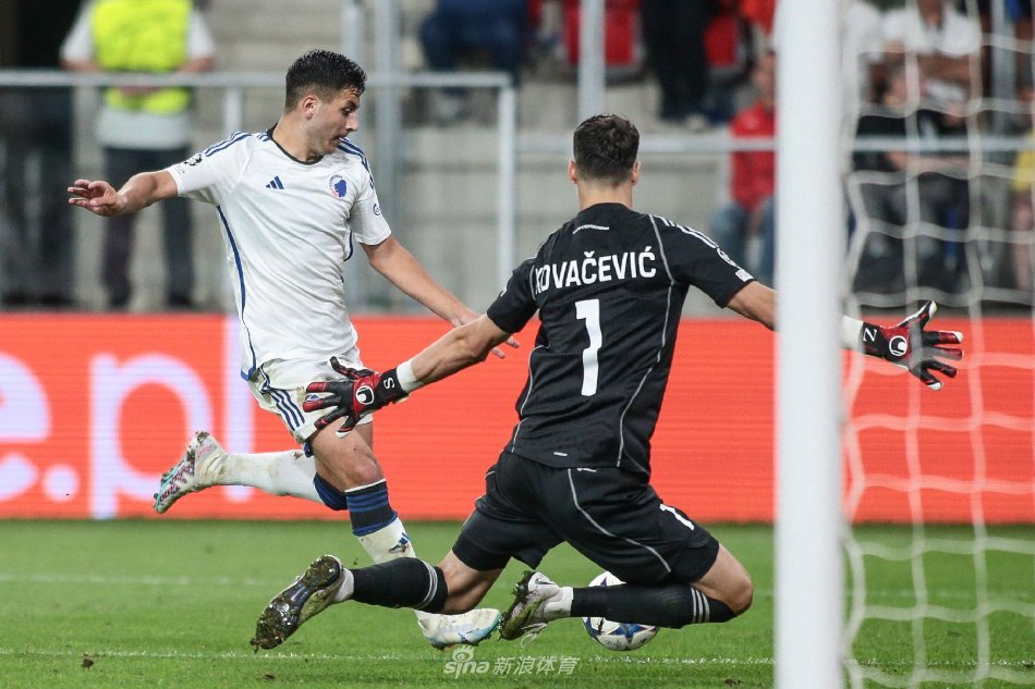 芬兰队在场 芬兰队在场