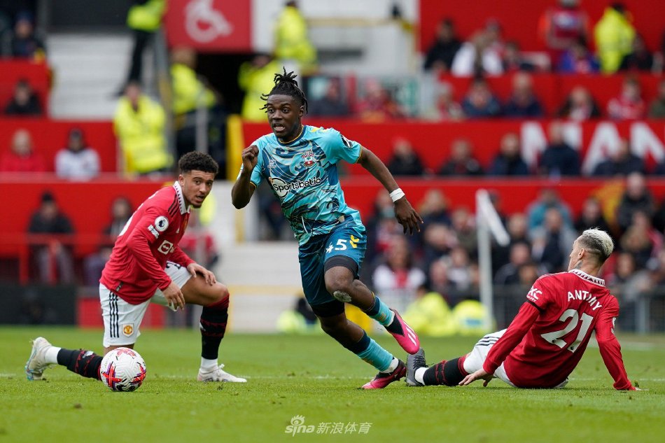 员在利物浦 员在利物浦